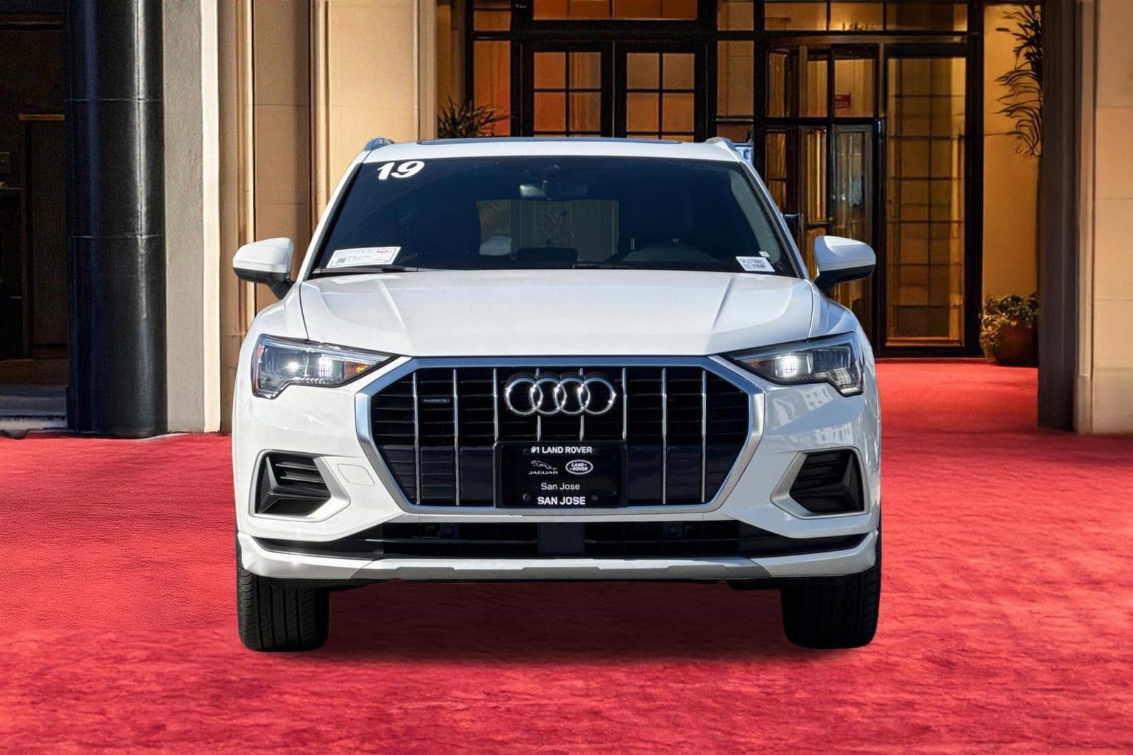 2019 Audi Q3 Premium photo 4