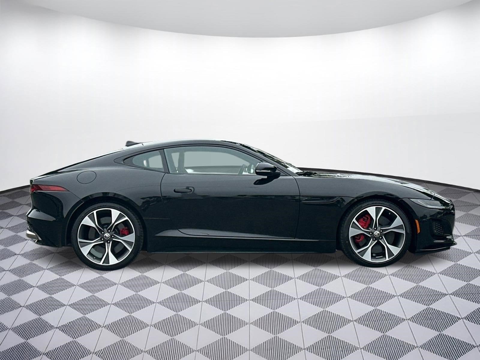 F-TYPE R-Dynamic Coupe