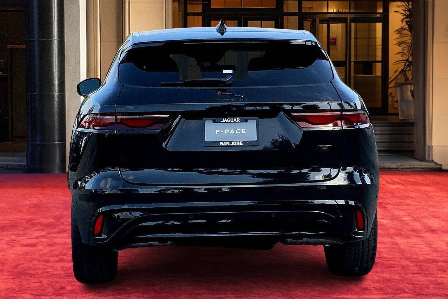 2026 Jaguar F-Pace R-Dynamic S - Photo 7