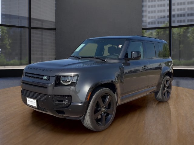 2025 Land Rover Defender 110 P400 X-Dynamic SE AWD