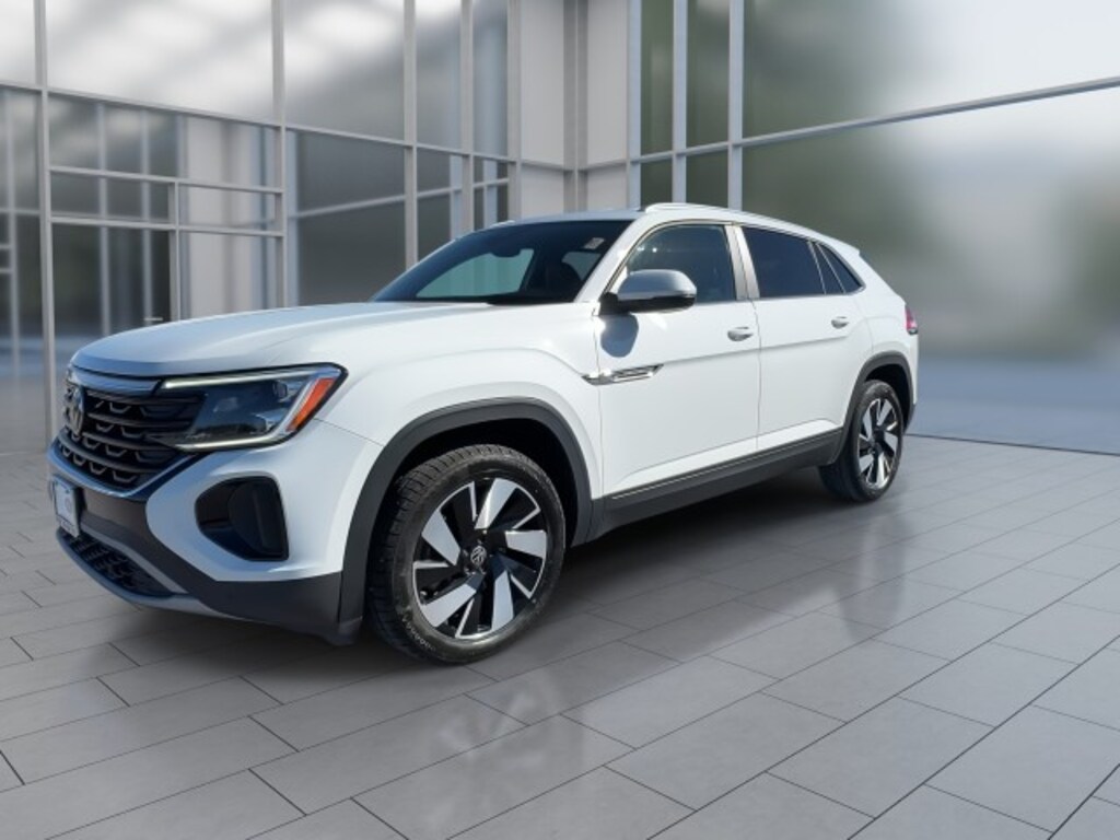 Used 2024 Volkswagen Atlas Cross Sport 2.0T SE w/Technology SUV