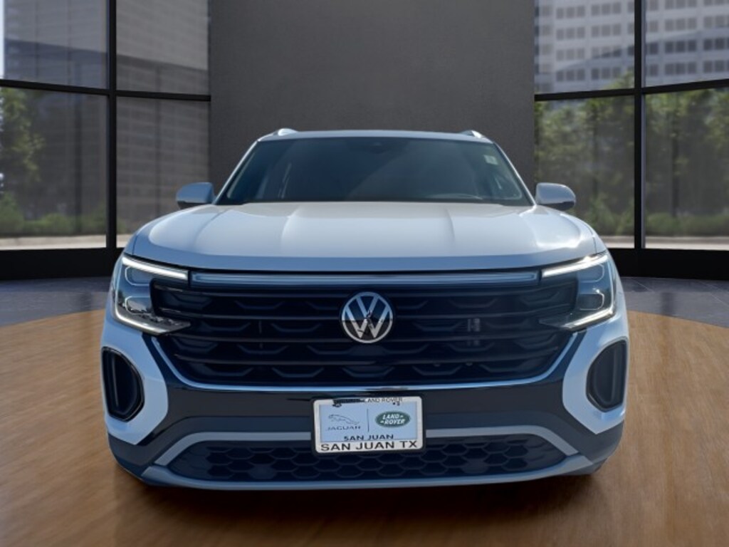 Used 2024 Volkswagen Atlas Cross Sport 2.0T SE w/Technology SUV