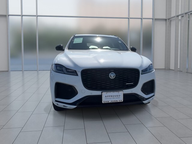 2025 Jaguar F-PACE R-Dynamic S photo 2