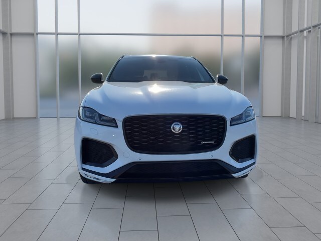 2024 Jaguar F-PACE P250 R-Dynamic S photo 3