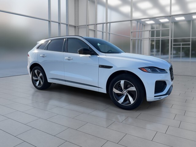 2024 Jaguar F-PACE P250 R-Dynamic S photo 2