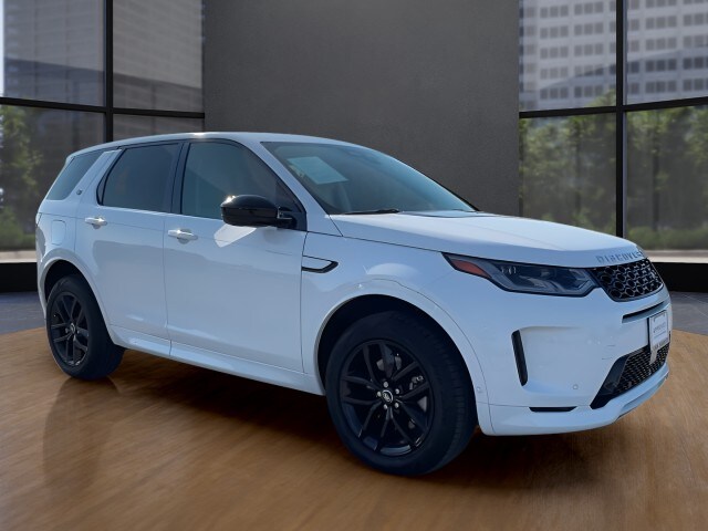 2024 Land Rover Discovery Sport S photo 2