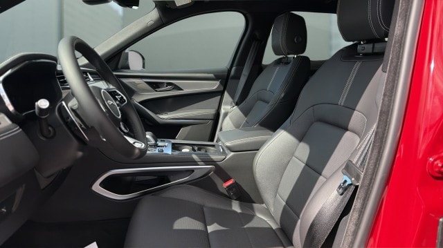 2026 Jaguar F-Pace R-Dynamic S - Photo 17