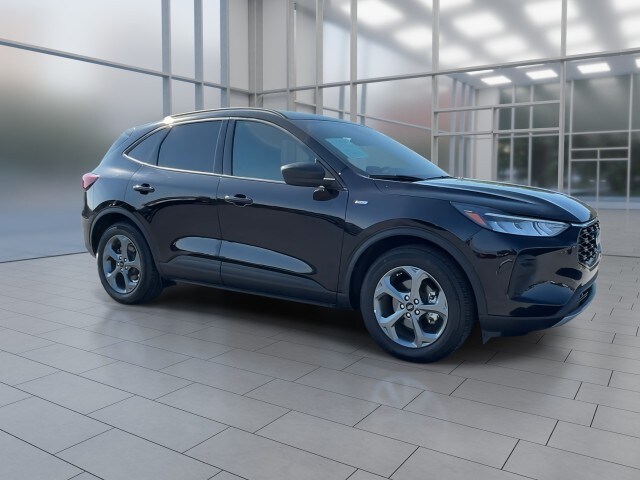 2025 Ford Escape ST-Line photo 2