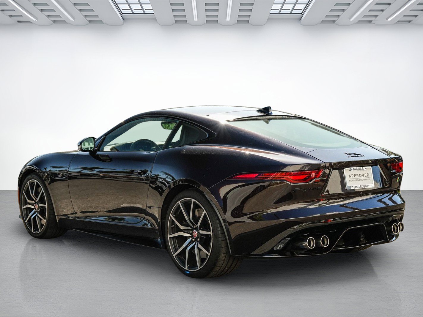 2023 Jaguar F-TYPE R - Photo 7