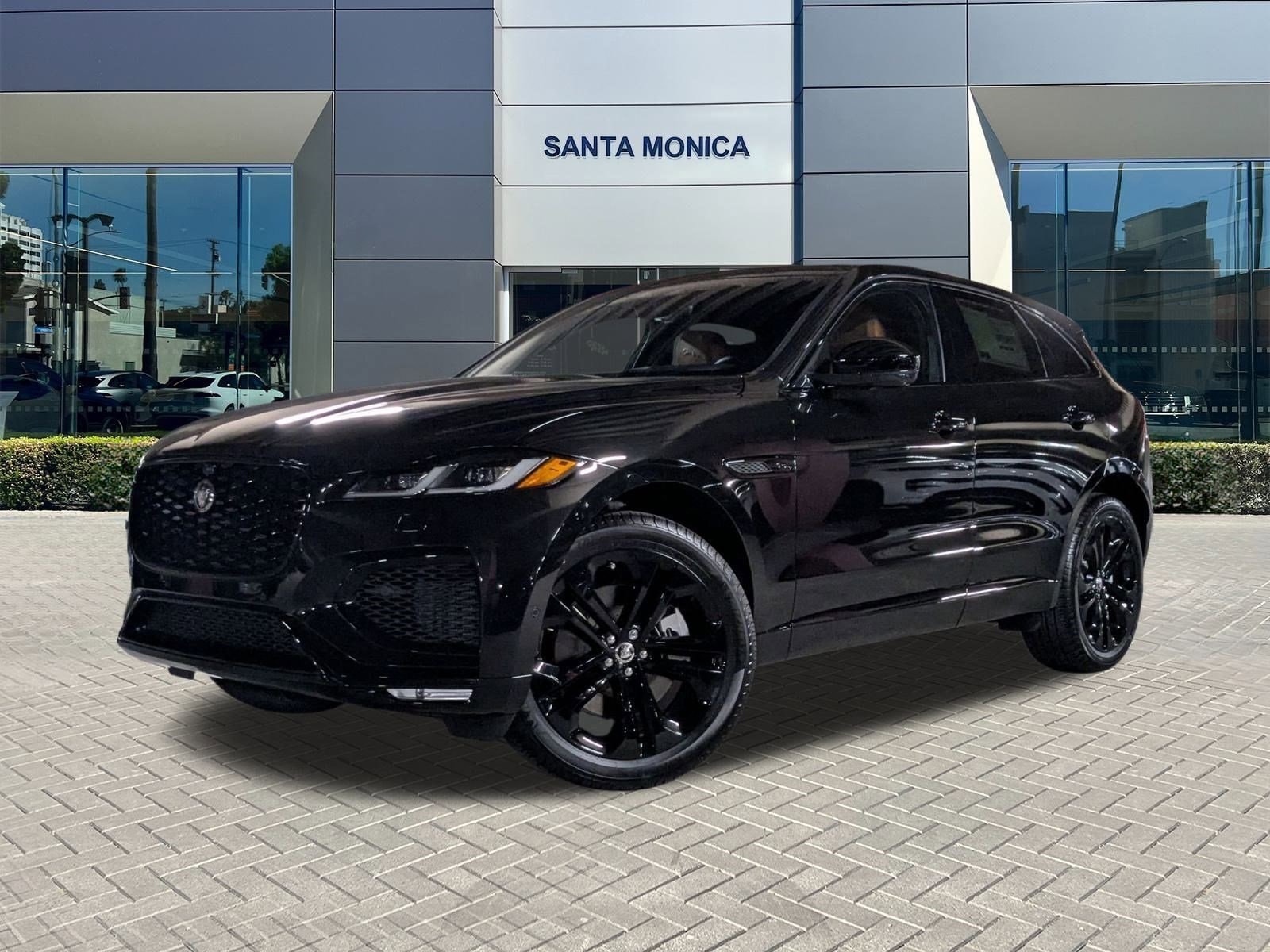 2026 Jaguar F-Pace R-Dynamic S's photo