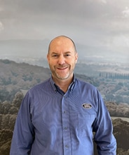 Staff member Justin Alley from ID_314956752e16