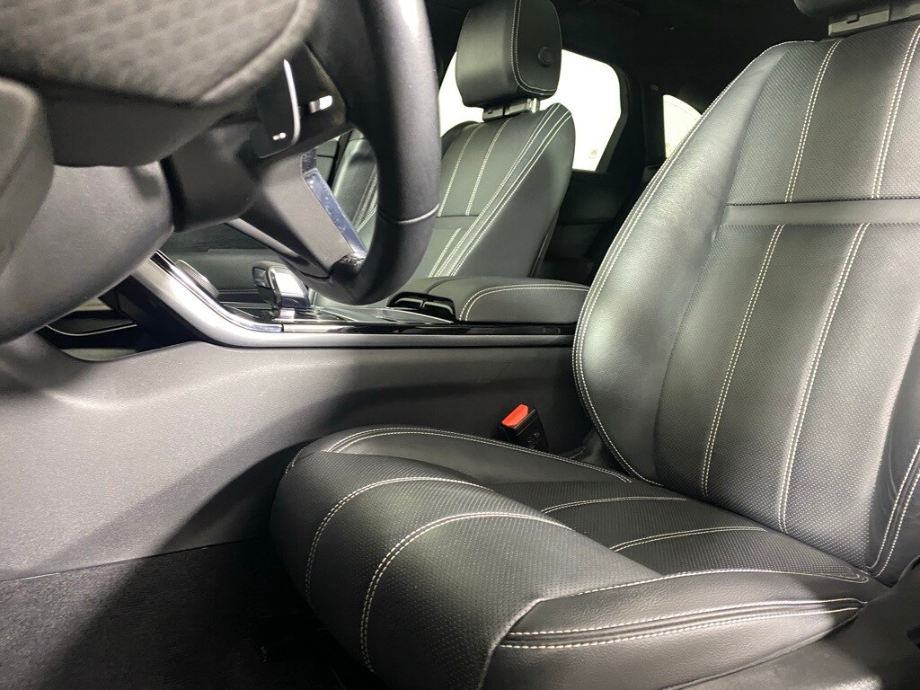 2022 LAND ROVER RANGE ROVER VELAR - Image 19