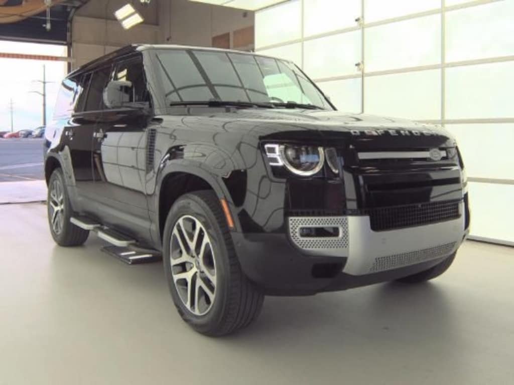 Used 2023 Land Rover Defender 130 SE SUV