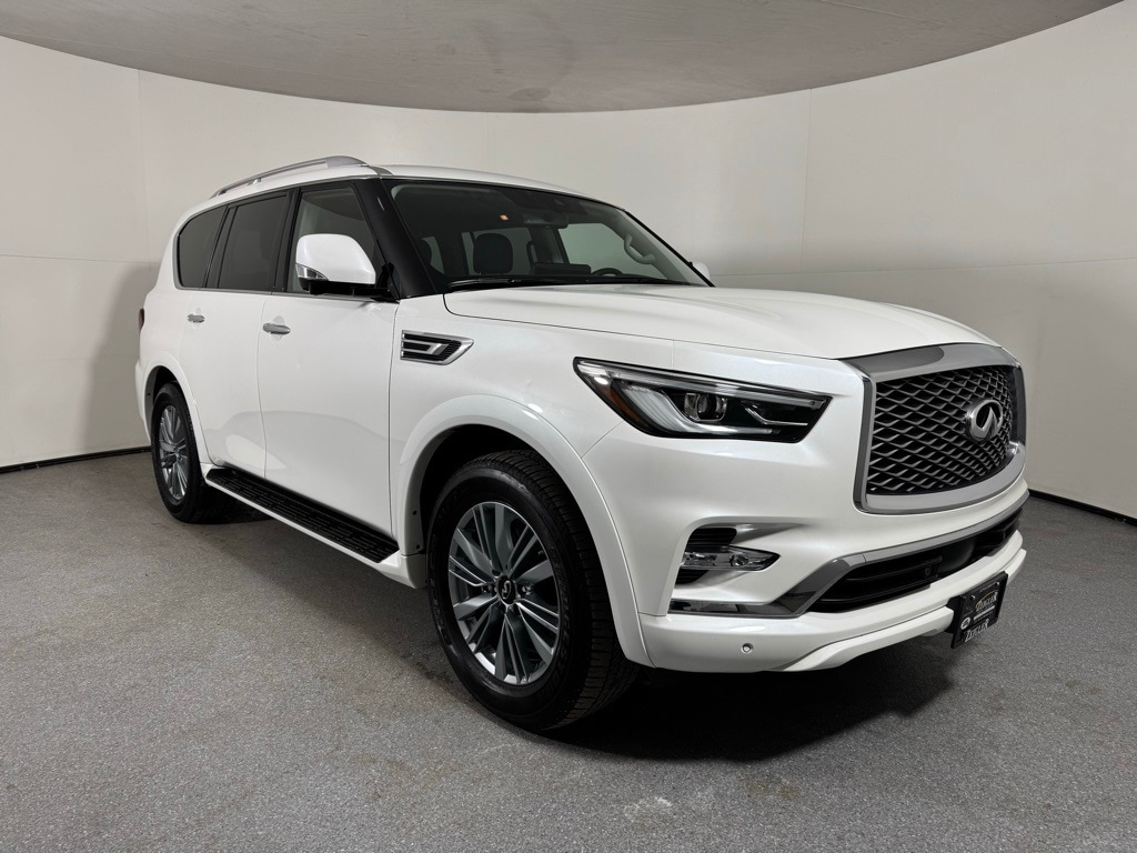 2024 INFINITI QX80 - Image 3