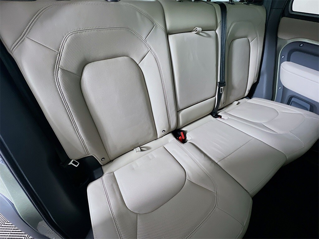 2024 LAND ROVER DEFENDER - Image 29