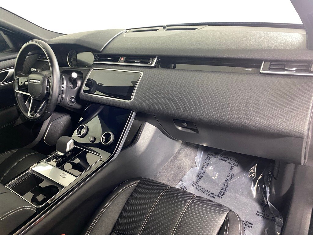 2022 LAND ROVER RANGE ROVER VELAR - Image 28