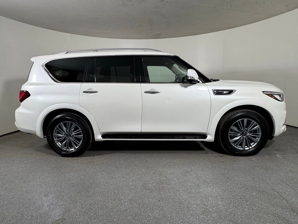 2024 INFINITI QX80 - Image 5
