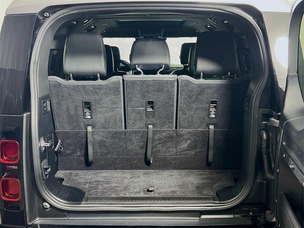 2024 LAND ROVER DEFENDER - Image 27