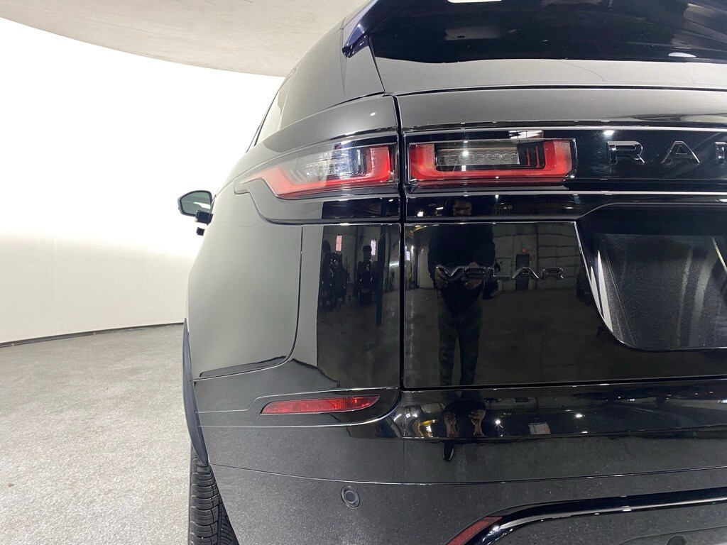 2022 LAND ROVER RANGE ROVER VELAR - Image 9