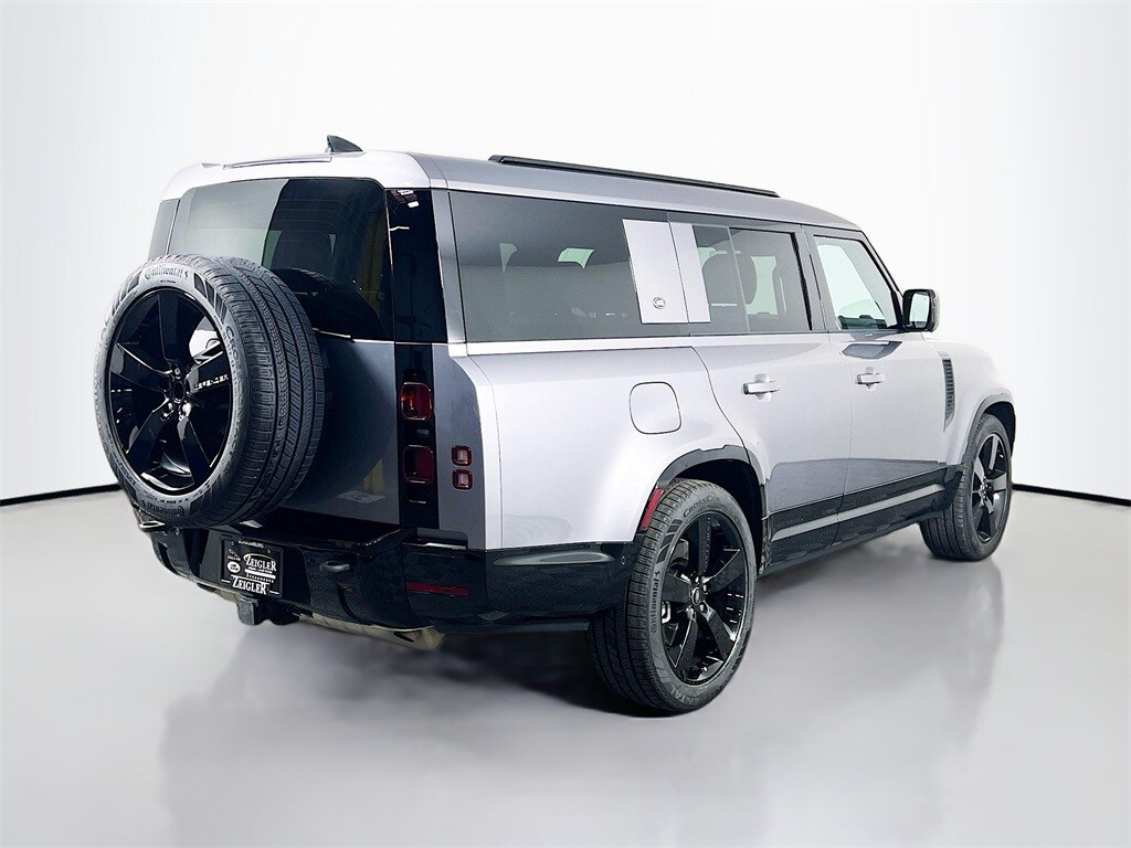 2024 LAND ROVER DEFENDER - Image 5