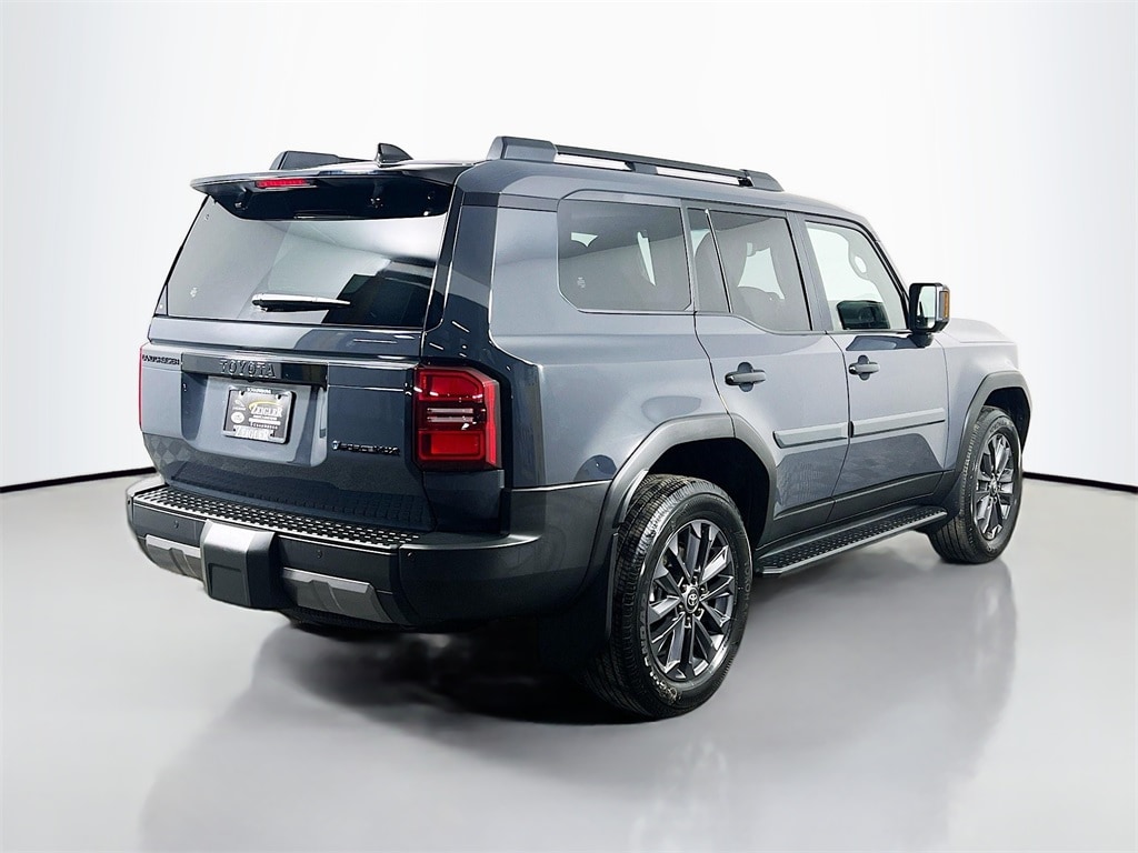 2026 TOYOTA LAND CRUISER - Image 5