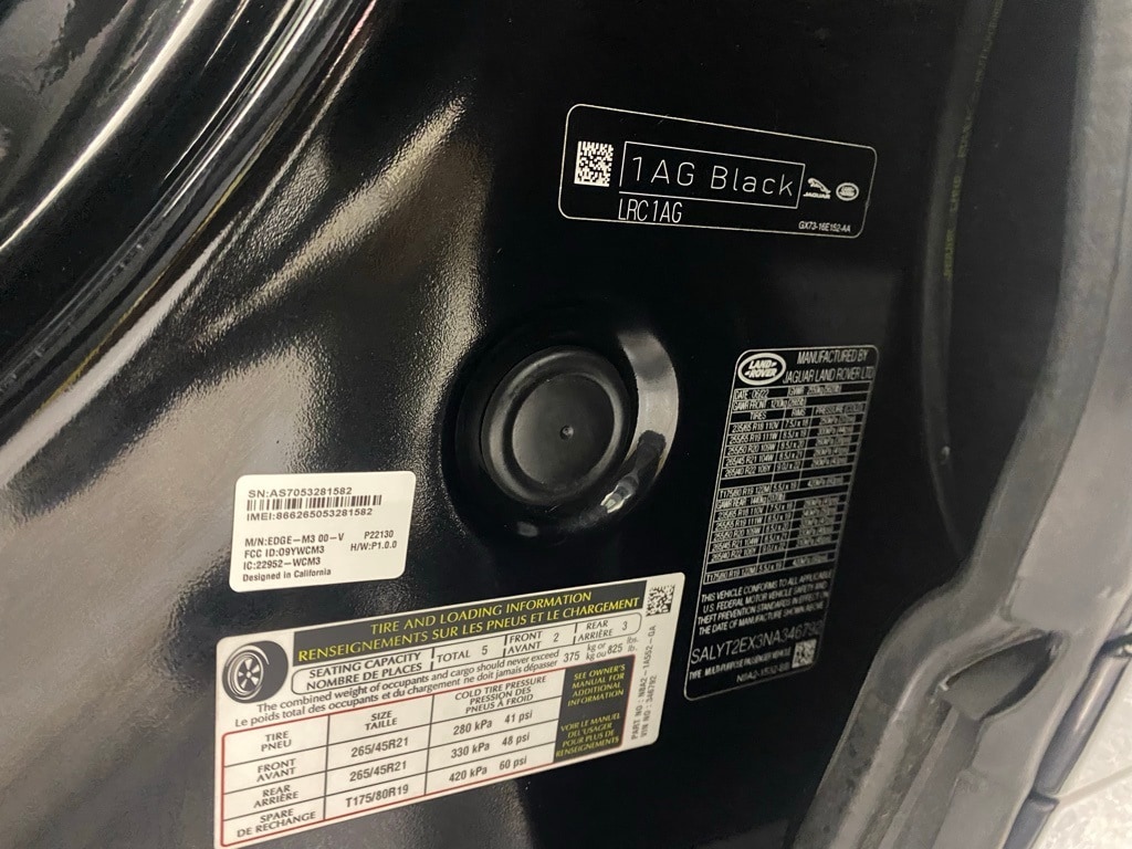 2022 LAND ROVER RANGE ROVER VELAR - Image 31