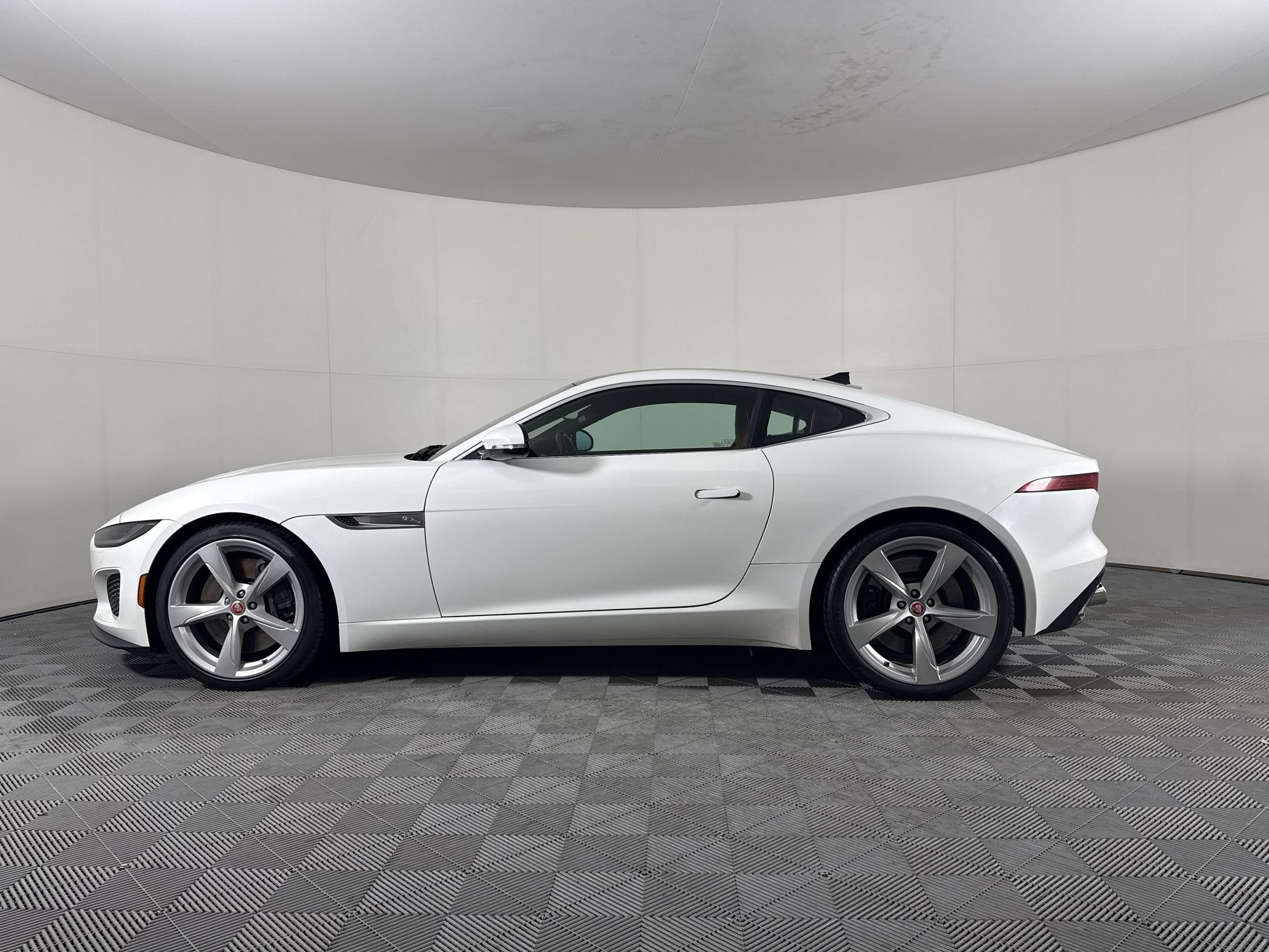 2023 Jaguar F-TYPE F-TYPE Coupe P450 RWD Automatic (Coupe P450 RWD) Coupe