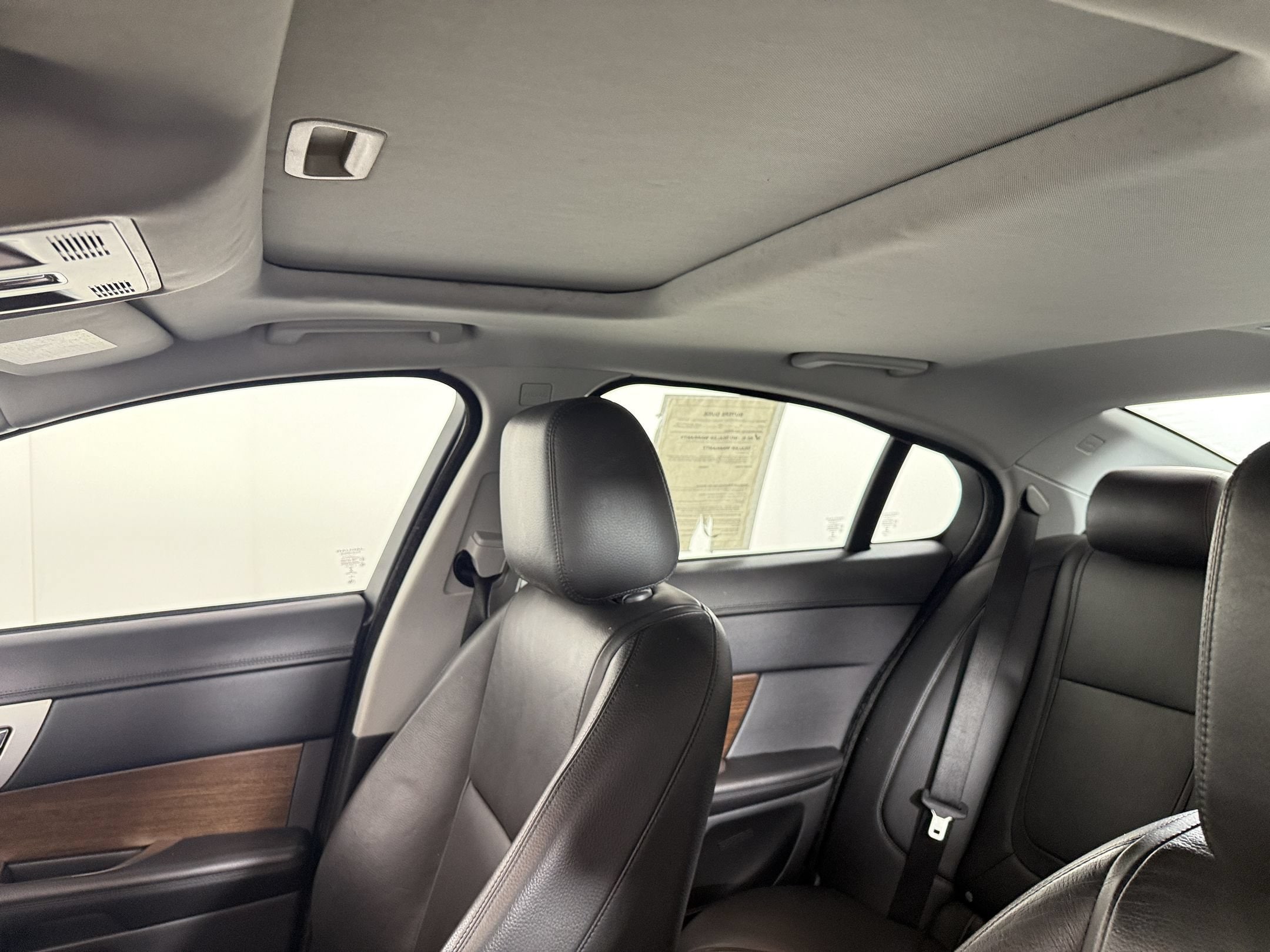 2014 Jaguar XF Base - Photo 21