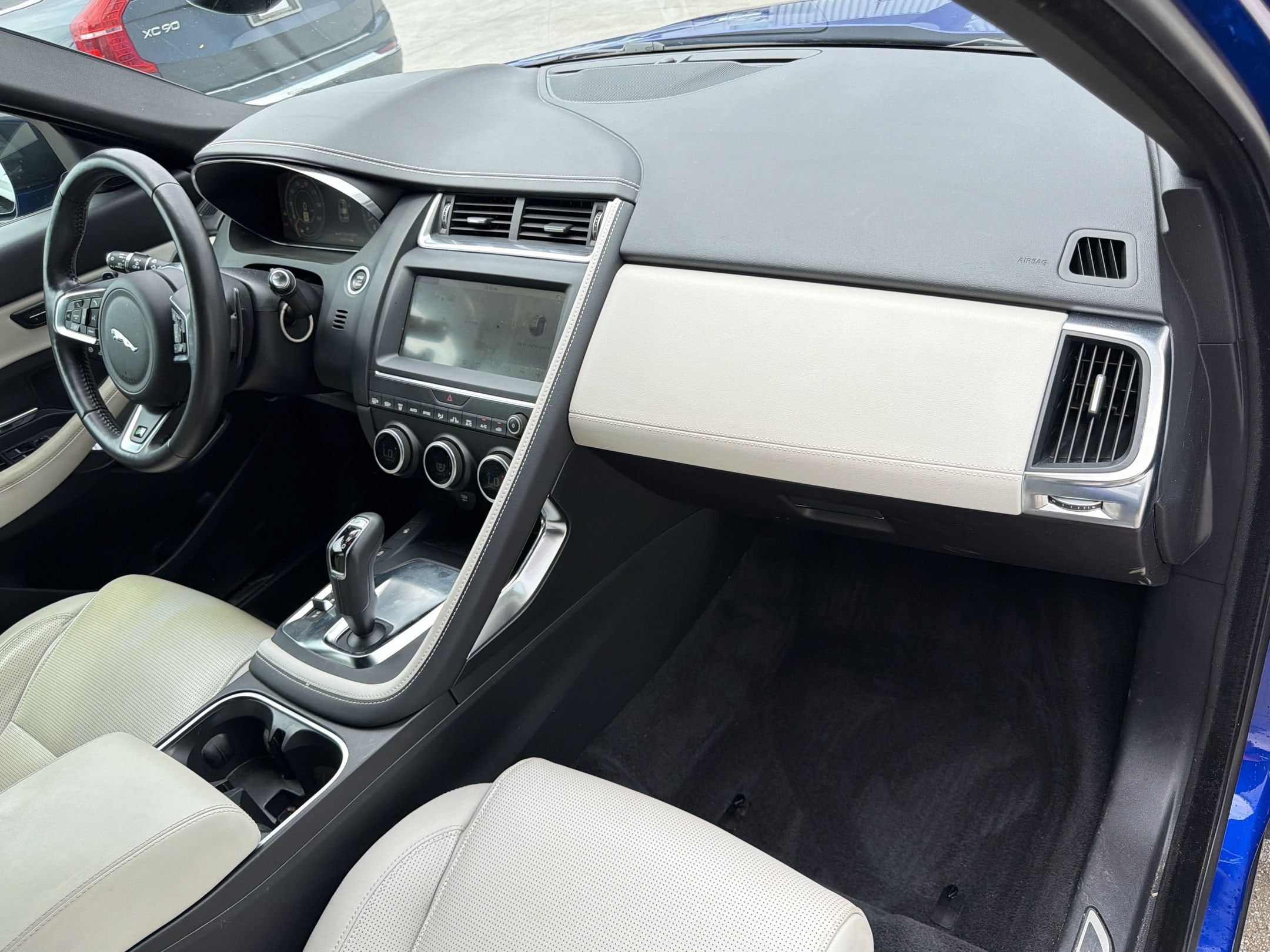 2019 Jaguar E-PACE R-Dynamic HSE - Photo 30