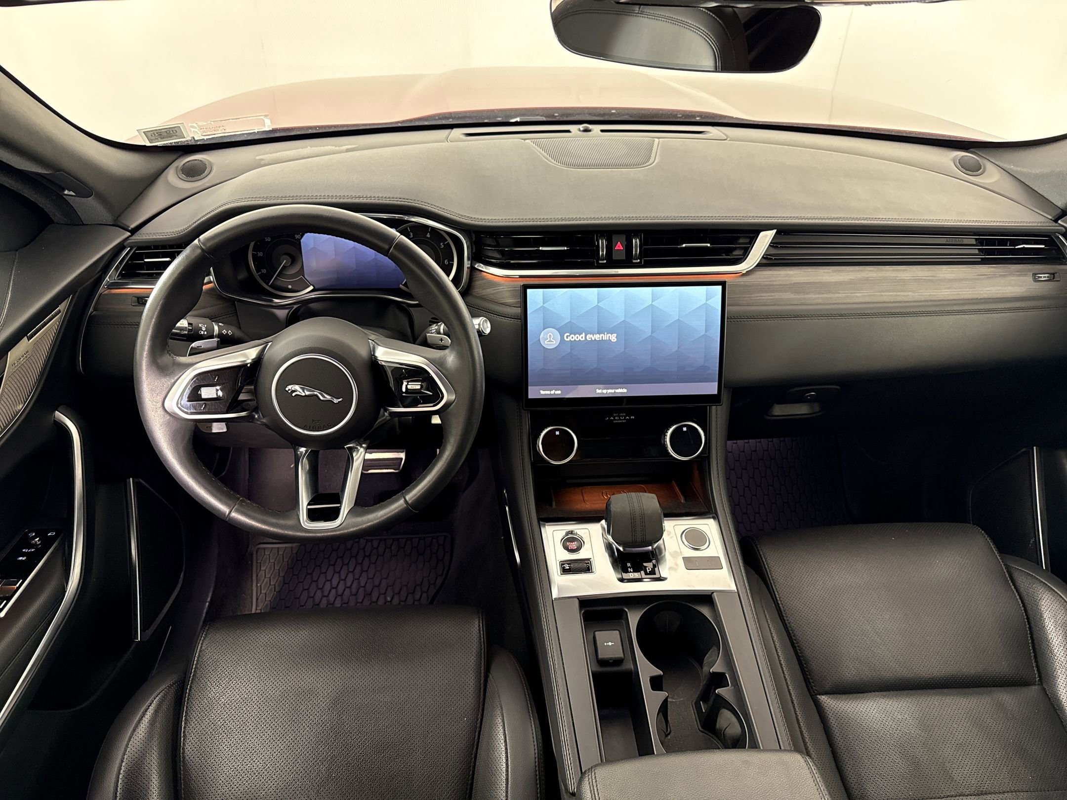 2023 Jaguar F-Pace S - Photo 24