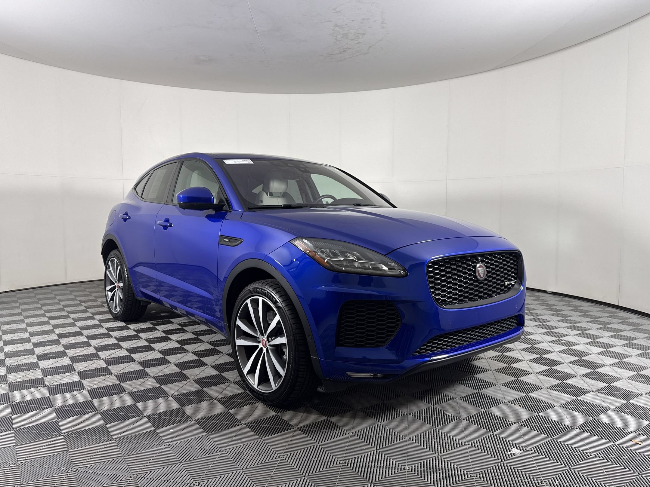 2019 Jaguar E-PACE R-Dynamic HSE - Photo 7