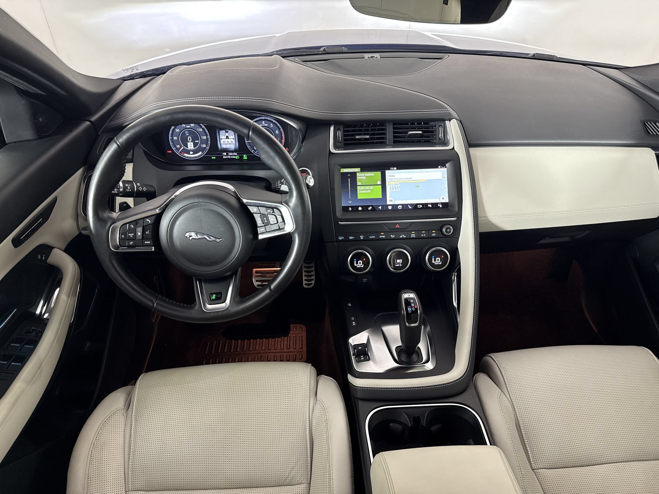 2019 Jaguar E-PACE R-Dynamic HSE - Photo 16