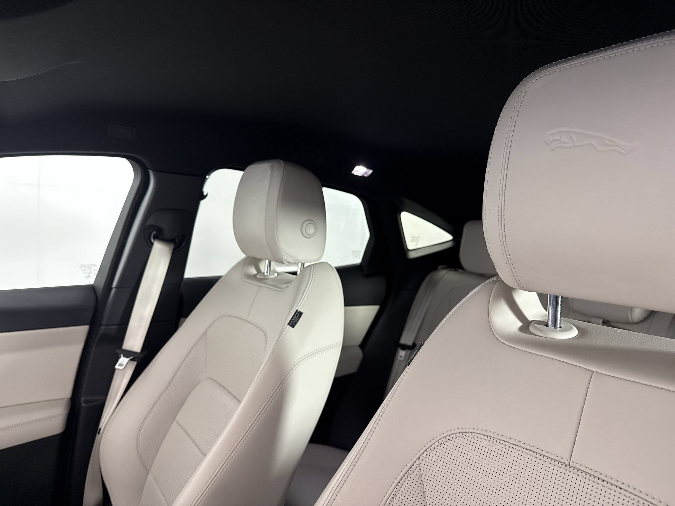 2019 Jaguar E-PACE R-Dynamic HSE - Photo 26