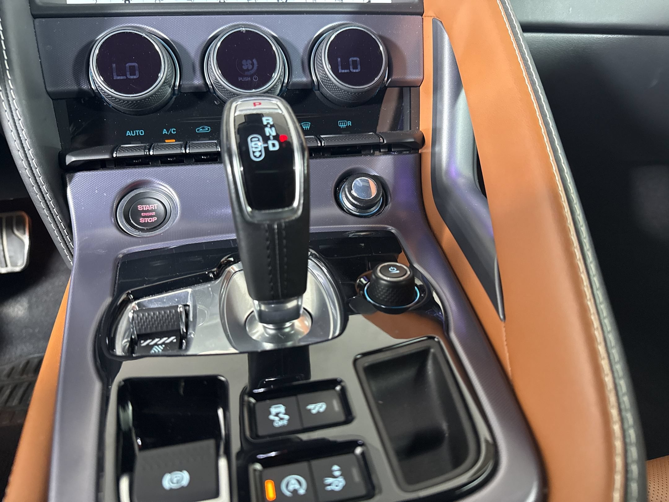 2023 Jaguar F-TYPE Base - Photo 15