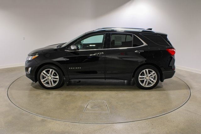 Used 2019 Chevrolet Equinox Premier with VIN 3GNAXYEX4KL122412 for sale in Canonsburg, PA