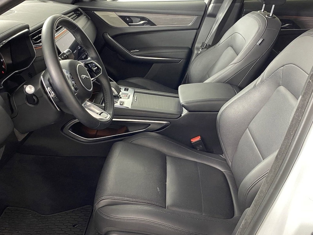 New 2022 Jaguar F-PACE P250 S SUV