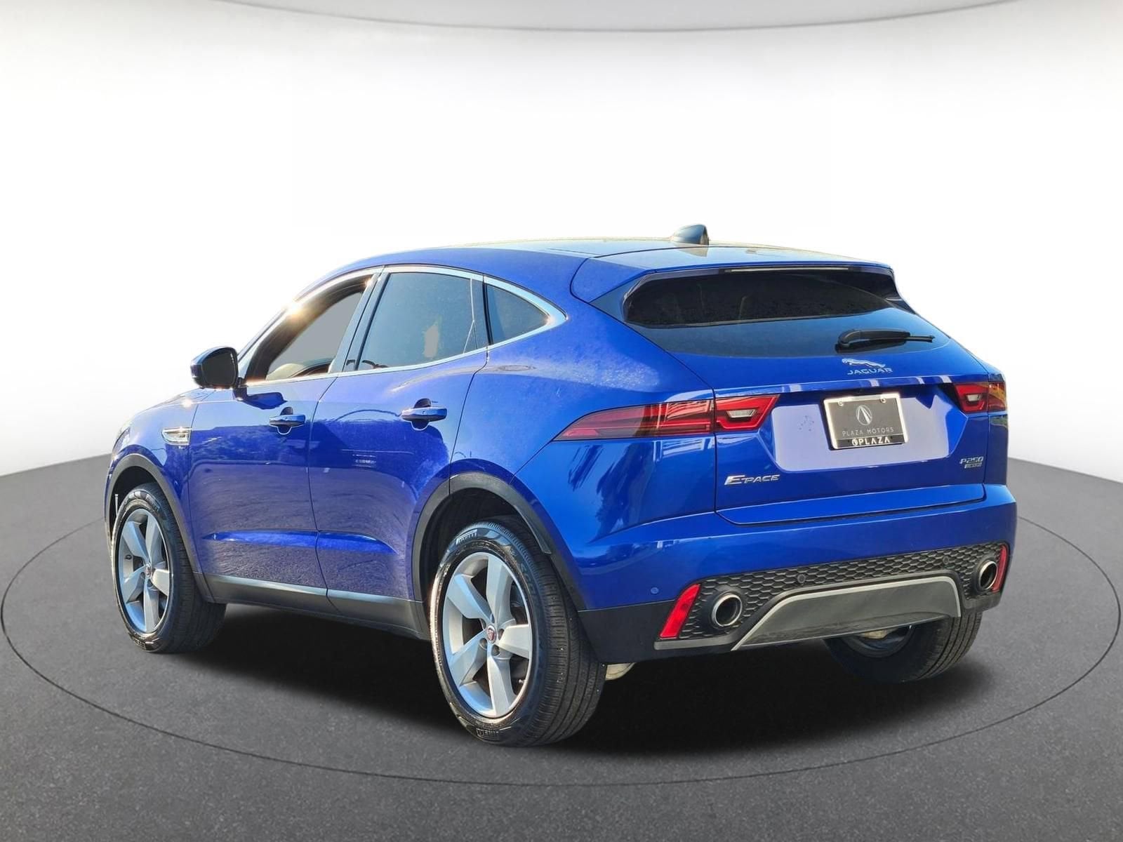 2020 Jaguar E-PACE SE - Photo 7