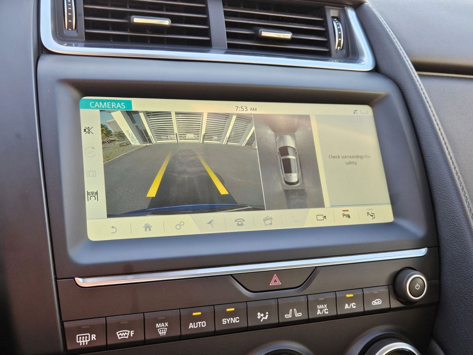 2020 Jaguar E-PACE SE - Photo 15