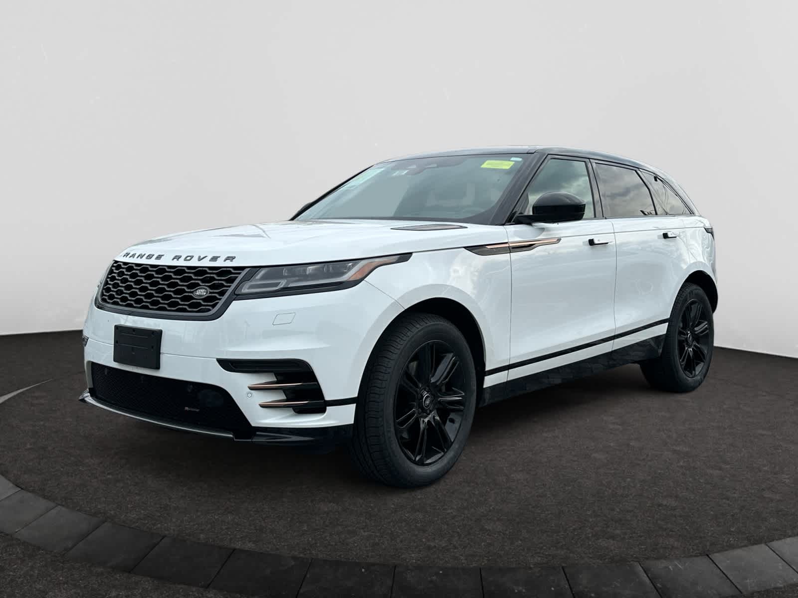 2022 Land Rover Range Rover Velar S's photo