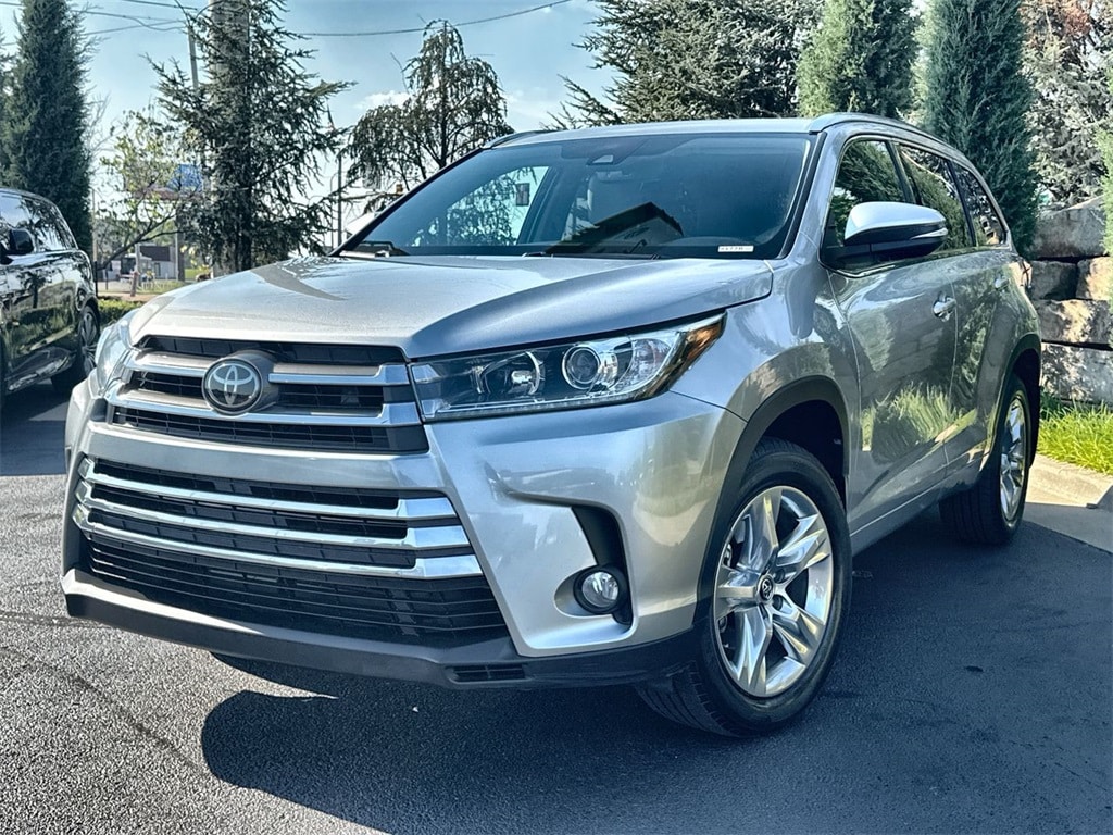 2017 Toyota Highlander Limited