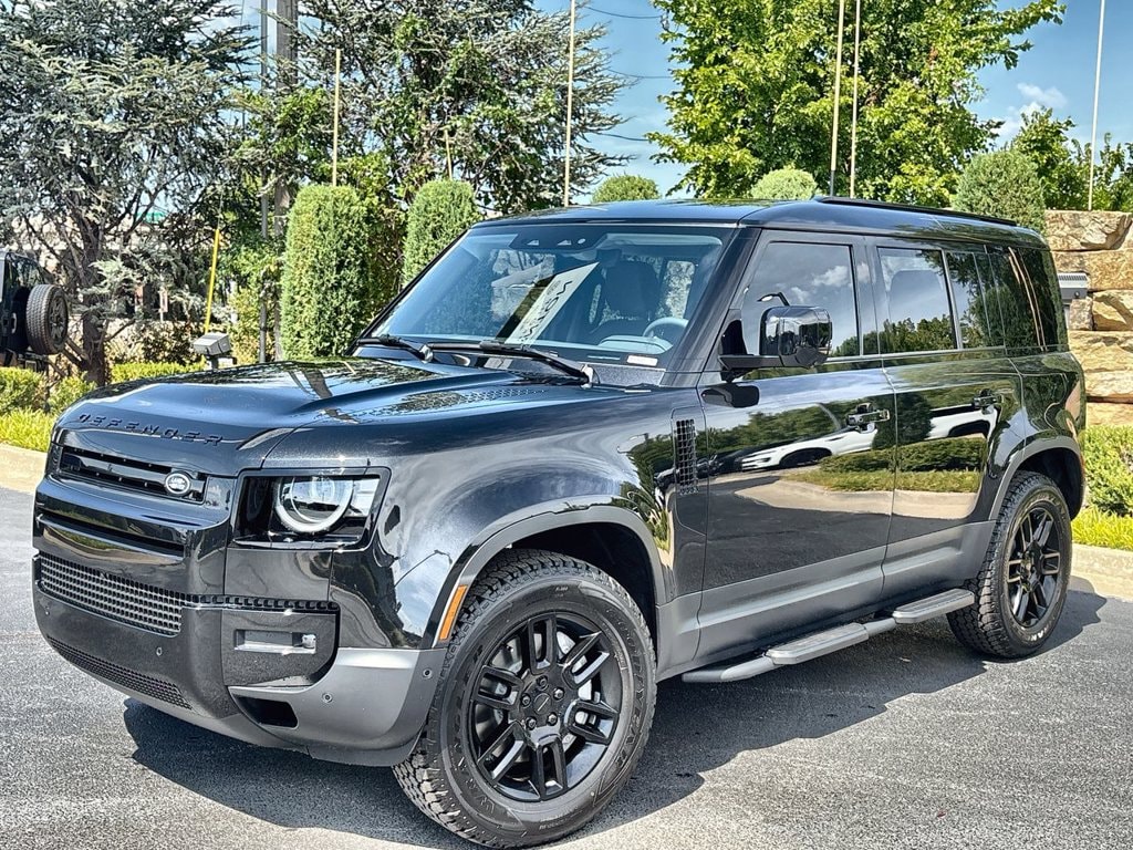 2026 Land Rover Defender 110