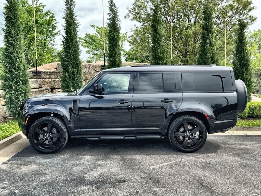 Certified 2025 Land Rover Defender 130 X-Dynamic SE SUV