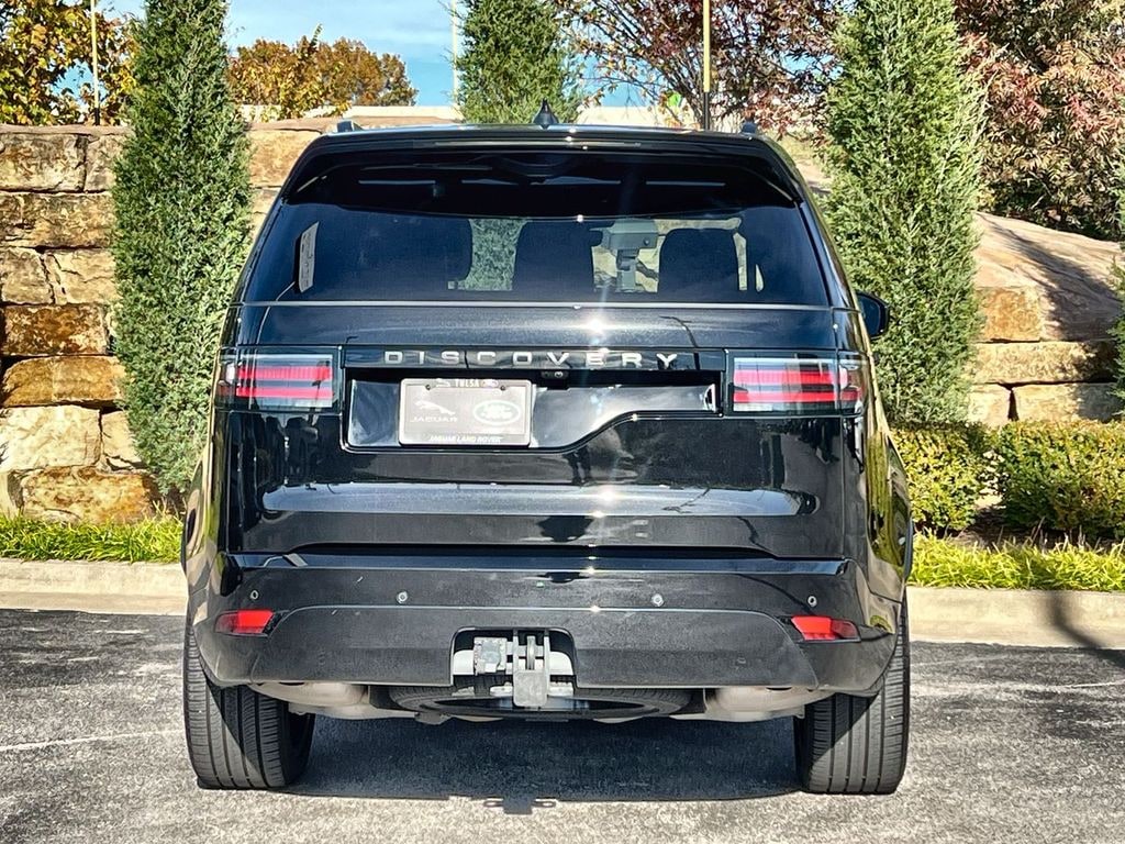 Certified 2024 Land Rover Discovery Dynamic SE SUV
