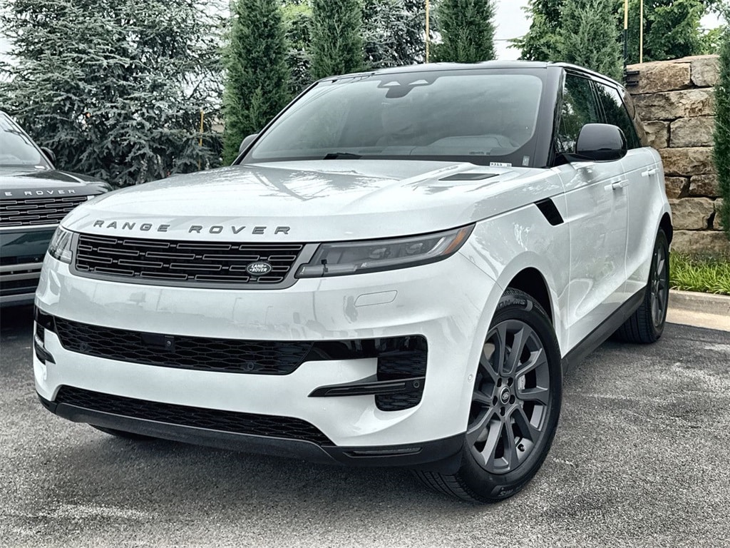 2025 Land Rover Range Rover Sport SE's photo