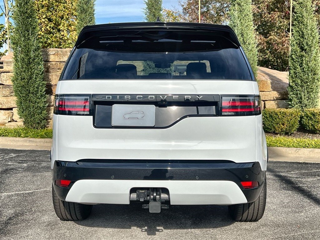2025 Land Rover Discovery SE photo 4