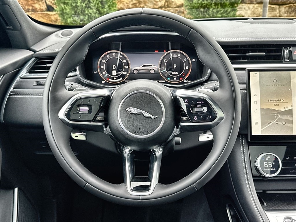 2026 Jaguar F-Pace R-Dynamic S - Photo 21