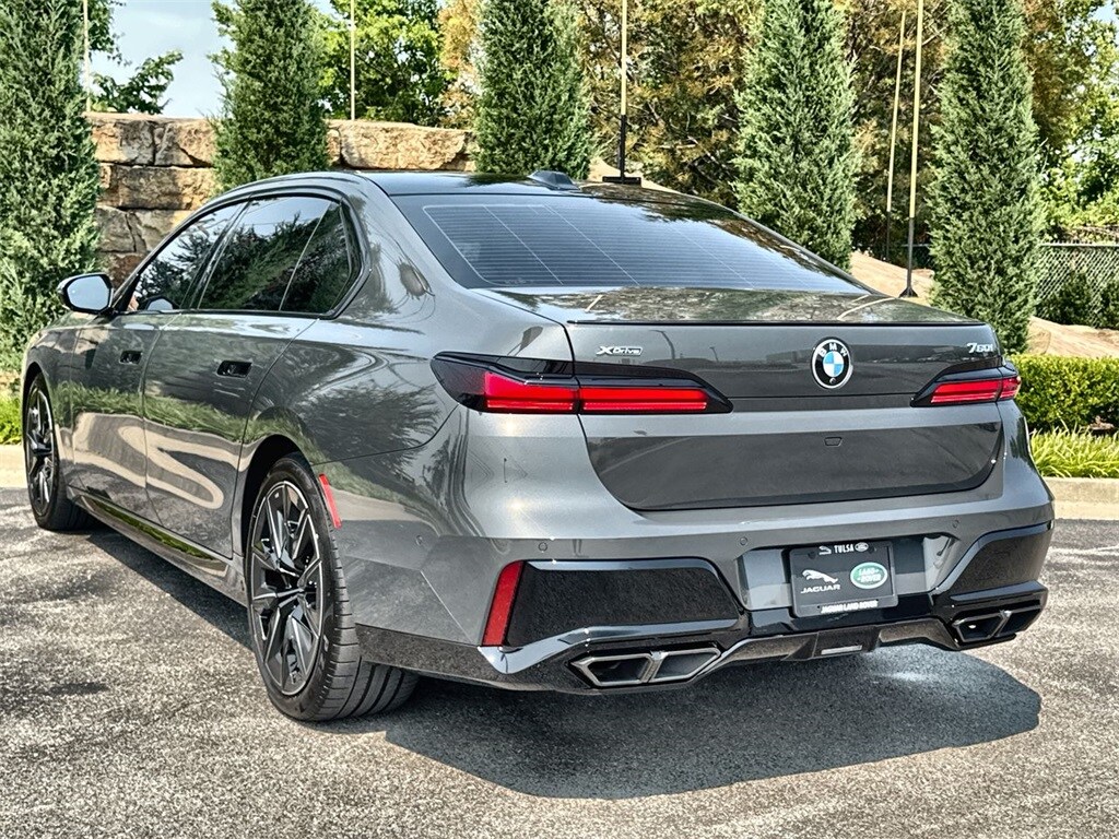 2025 Bmw 760i xDrive photo 3