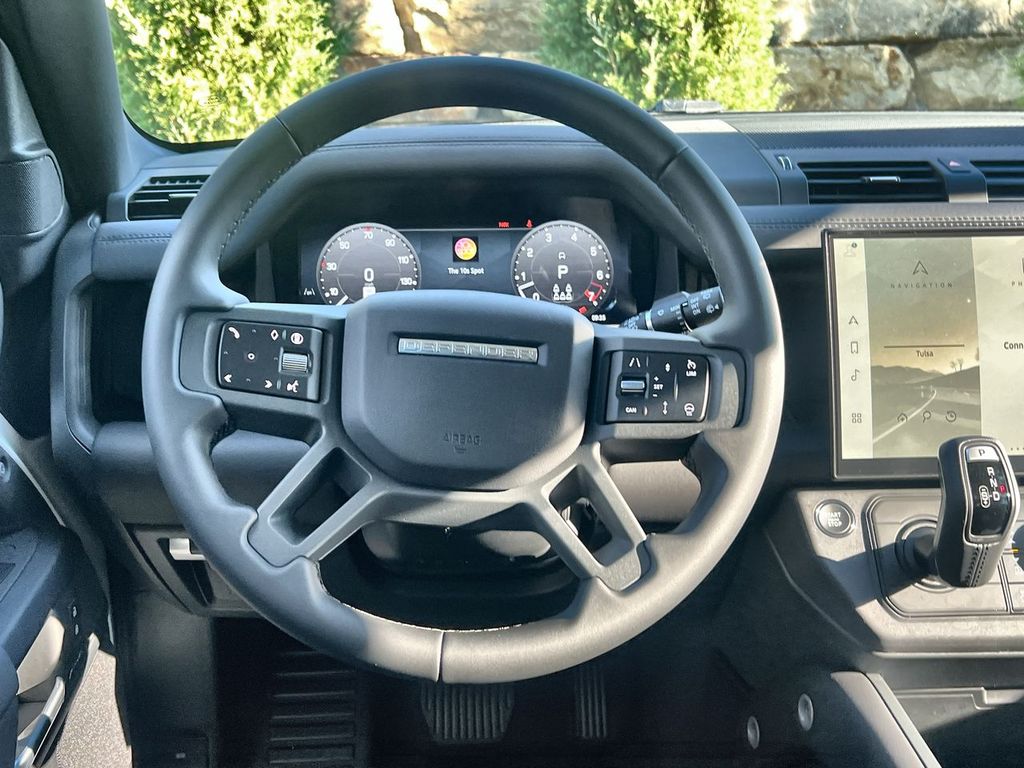 2026 Land Rover Defender S - Photo 22