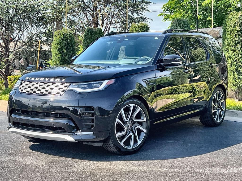 Certified 2025 Land Rover Discovery Metropolitan Edition SUV