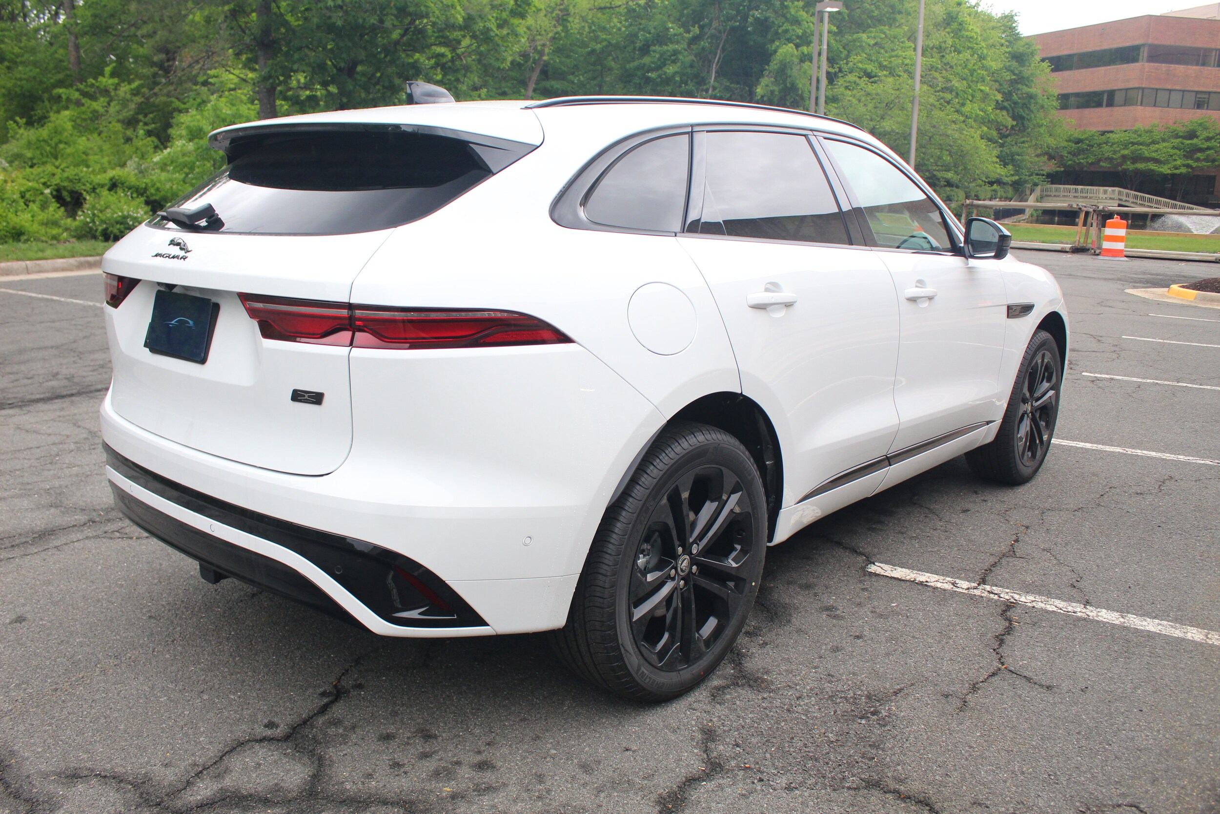 2026 Jaguar F-PACE P250 R-Dynamic S photo 2